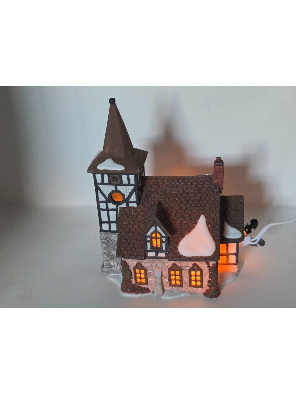 Dept 56 Dickens Village Old Michael Church 5562-0 Retired w/Box & Sleeve